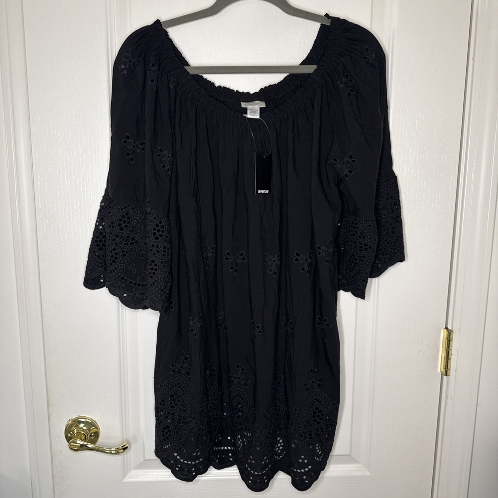 NWT Avenue Plus 20 Black Eyelet Off Shoulder Peasant Top Boho Ruffle Scallop